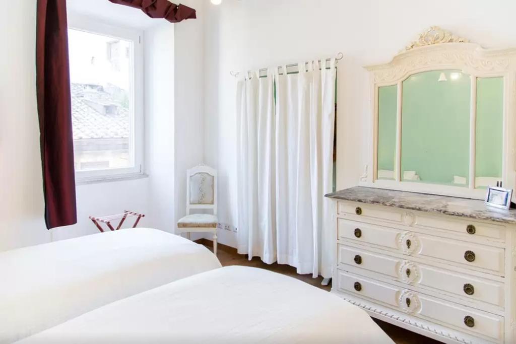 Elegant Apartment Near The Vatican And Piazza Navona Рим Екстер'єр фото